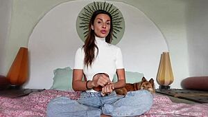 Tutorial Comparing Foreskin And Circumcised Penises With Roxy Fox