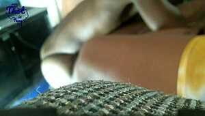 Is this swinging threesome with BBW milf on black dick?