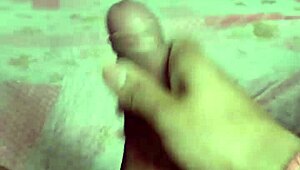 quem gosta ver boneca gozando, venha leva uma gozada gostosa na boquinha