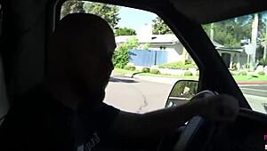 wow, daphne daniels is an awesome chunky black babe giving blowjobs! 😍