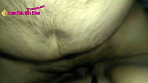 Zdradziecka żona bierze creampie od starego faceta?