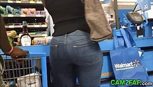 BBW'nin amı gizli kamera pornoda yakın çekim, şişman siyah