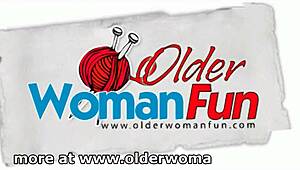 Britannian parhaat ominaisuudet sukkahousut korkokengät ja isot tissit