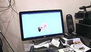 Anastasia가 캐주얼 신발 플레이 즐겨