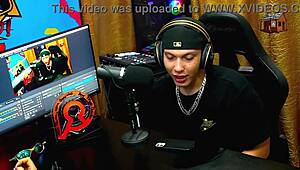 Bruna Lambertini sitter naken i Ruans knä?