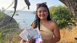 hermosa turista infiel con desconocido por dinero, orgasmo intenso