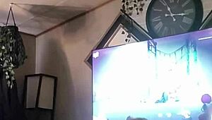 Goldielox coli memek di celana dalam