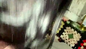 Enjoying some good sloppy head on this big black cock 😋