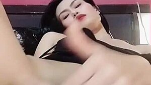 Thai Babe Fingers Juicy Pussy