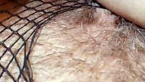 Greta Suggests A Net For The Beautiful Mature Lady