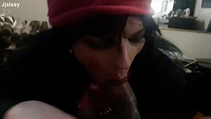 Tranny Sucking A Bbc In Style