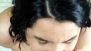 Anhelo esa corrida caliente llenándome la boca profundo