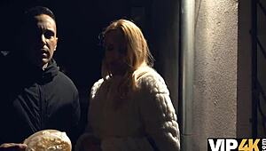 i put a sex timer on and fucked the blondie while tricking her boyfriend