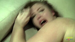 old dude bangs bbw lady, makes her slurp cum