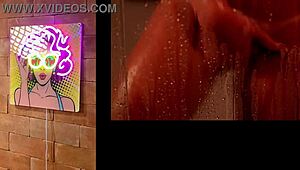 tomando aquele banho gostoso e provocando o fot�grafo