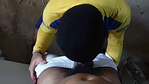 o dia que eu dominei o carteiro com anal ao ar livre 😈