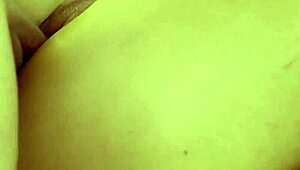 Muhteşem fit kız Anna Rose azgın erkek tarafından sikiliyor - letsdoeit