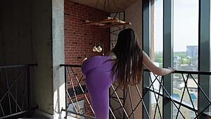 Stepsister Stretches in Leggings to Seduce Me into Doggy Fuck!