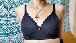 Petite desi indian housewife fucks boyfriend in doggystyle showing huge beaver big ass in homemade kinky sex