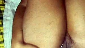 que descaro de paso que mi padrastro me coje el culo me graba y lo publica