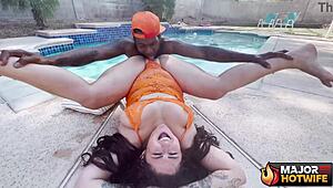 Josie Jaxxon pussy fucked by Rome Major 😍