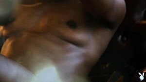 Ana Foxxx Rips Her Clothes in a Striptease While Jerking Off in Supernova PMV