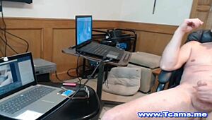 Hunk Guy Pounds Shemale Gf's Tight Ass Hard In Webcam Anal