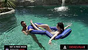 Petite Babe Liz Jordan Feels Intense Lesbian Pussy Fucking To Creampie.