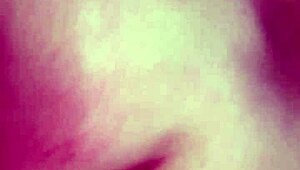 QUE RICO PAPI ME GUSTA DARME CON MI DILDO Y VENIRME A LLUVIA DE SQUIRT?