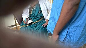 看護師が隠れクリニックで医者をガンガンフック！