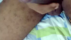 Μαλακώνω σκεπτόμενος την Karrol G, τόσο καυτό