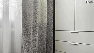 Hot Algerian Milf Gets Horny While Cleaning