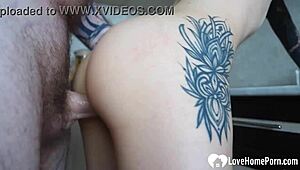 น้องสาวสกปรกอ้อนเย็ดควยครัวเร็วๆ