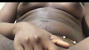 Horny babe intensely masturbates her wet pussy to orgasm