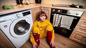 Give Me A Cum And Piss Party!