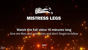 Look at the goddess in tan nylons