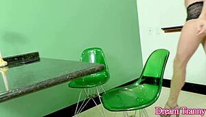 i'm julia alves and nataly sousa trying sexy dildos