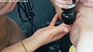 fisting leads to intense squirting