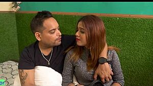 Slem indisk kjæreste har første sex med ny kjæreste, kommer romantisk på hindi