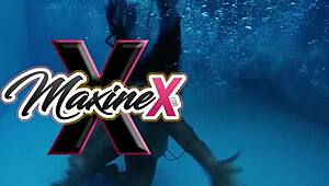 Korean mimi in lesbian scene