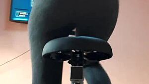 i didnt want to interrupt my workout and peed my gym pants