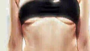 Leticia poses as a sexy model in bikini