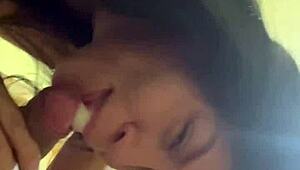 Does this pregnant prostitute take cum on back and pussy?