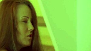 Solo Girl Uses Vibrator on Wet Pussy Intensely