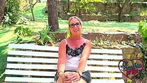 Marie milf coquine constantly seeking passionate encounters.