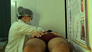 Ereção Durante Consulta com a Enfermeira