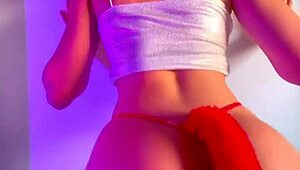 the devilish woman with a beautiful ass and curvy body tempts me into sin