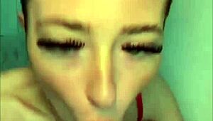 Studente britanice în plăcere solo pasională