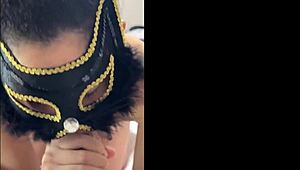 Vecino me eyacula en la cara bien cargadita