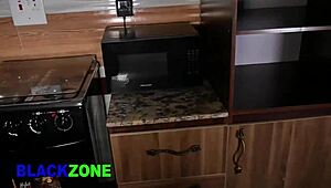 kitchen sex tastes good 😋